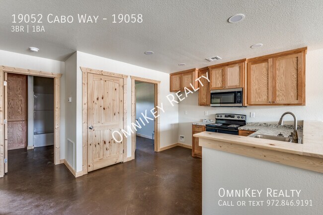 Building Photo - 19052 Cabo Wy