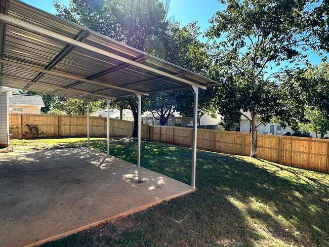 Building Photo - 2162 Jefferson St