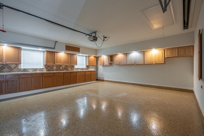 Building Photo - 309 S Ocean Trace Rd