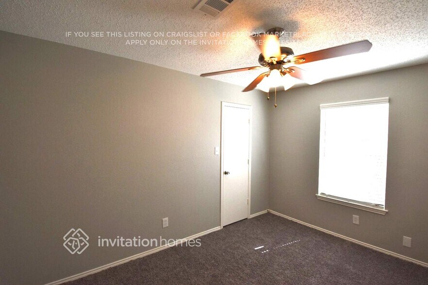 Building Photo - 921 Wyndham Pl