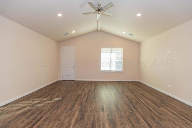 Building Photo - 7605 Beck Dr