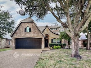 Building Photo - 105 Prairie Dunes Dr