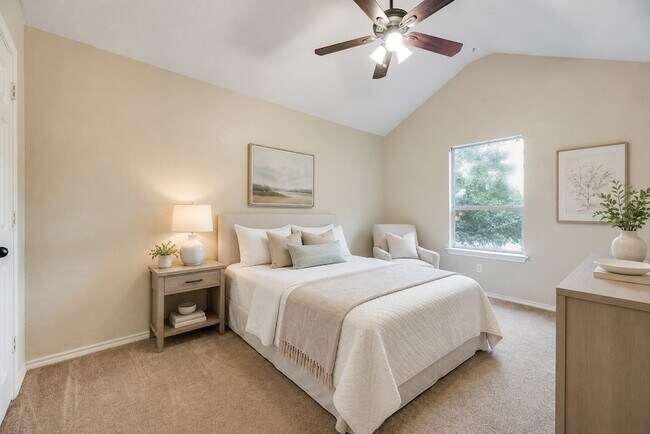 Building Photo - 7030 Pecan Creek Cir
