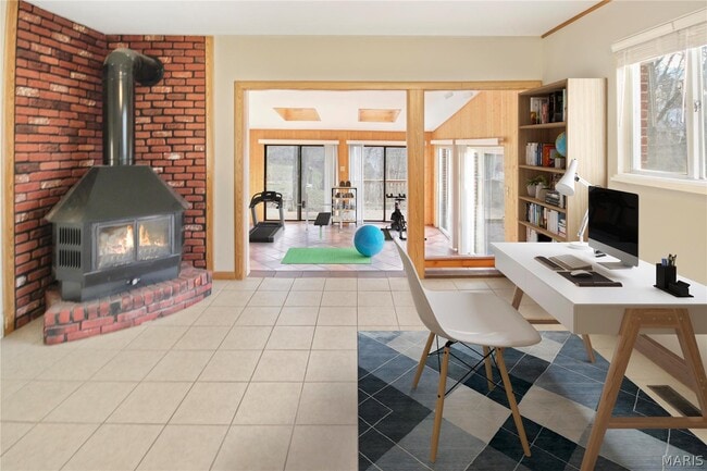 Building Photo - 2 Seawood Ct