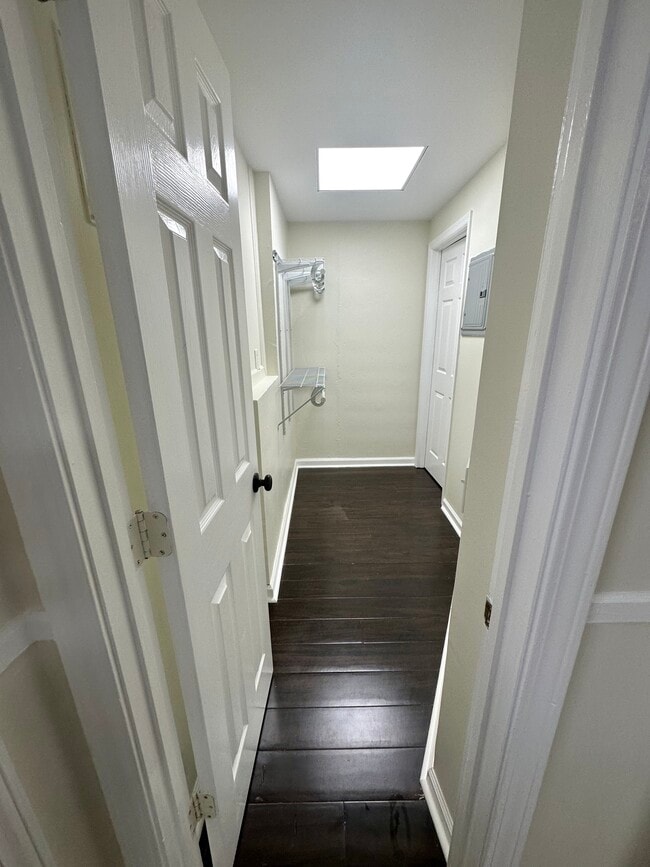 Building Photo - 546 Matthew Dr