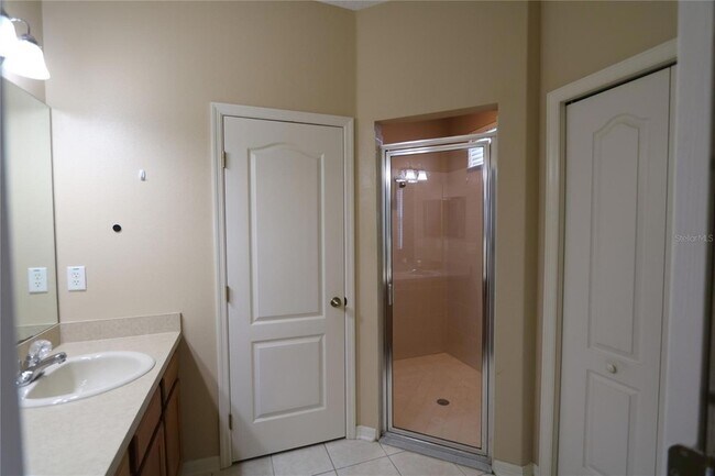 Building Photo - 4027 Langdrum Dr