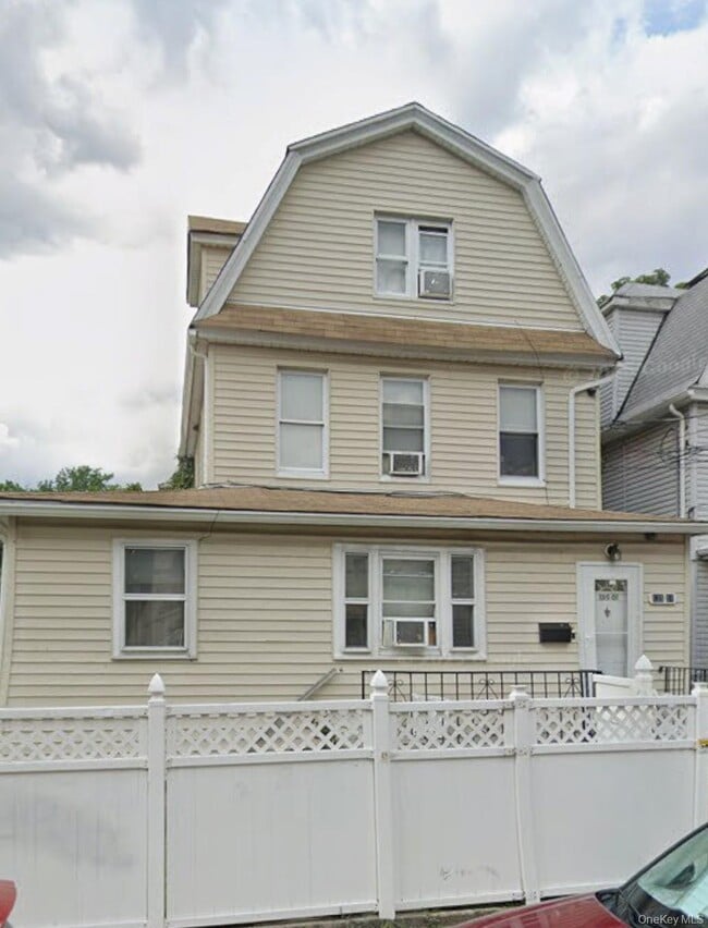 Building Photo - 135-01 87th Ave