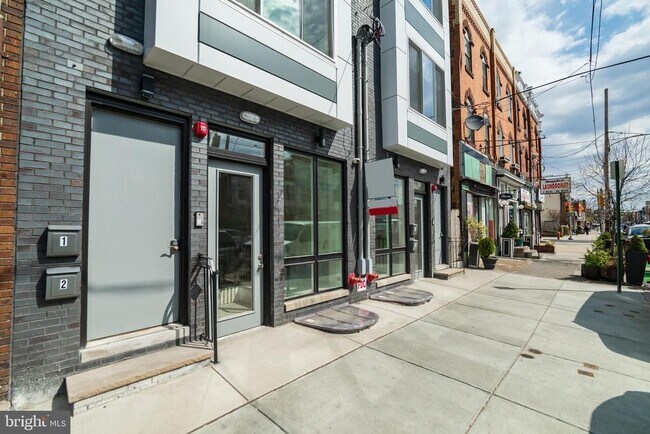 Building Photo - 1711 Snyder Ave
