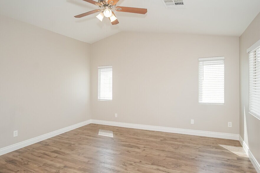 Building Photo - 3523 Ashford Grove St