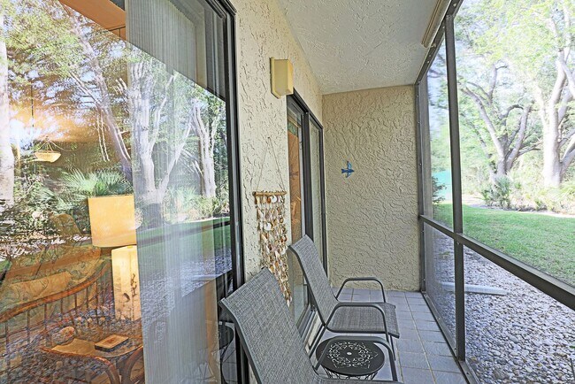 Building Photo - 9627 Eaton Gardens Ln