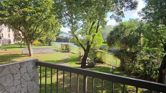 Primary Photo - 5800 SW 127th Ave