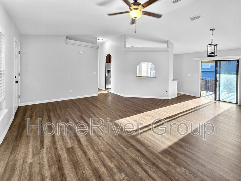 Building Photo - 4724 NW 81st Ct