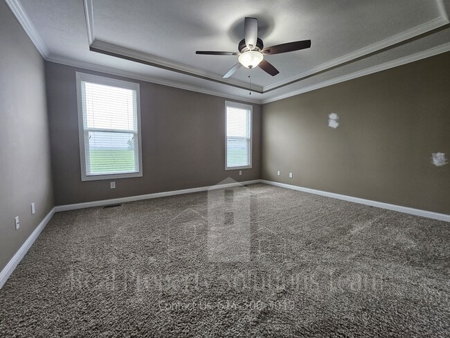 Building Photo - 575 Chariot Way