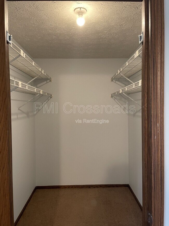 Building Photo - 7594 Peachmont Ave NW