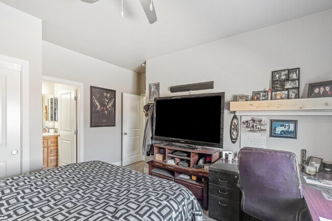 Primary Photo - Spacious 4BD/3BA Pahrump Home w/ Dual Prim...
