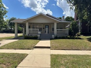 Building Photo - 1304 Dorothy Ln