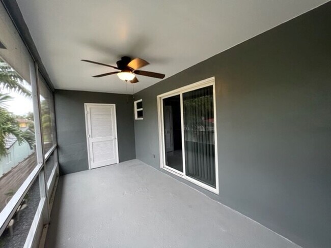 Interior Photo - Deerfield Apartments LLC