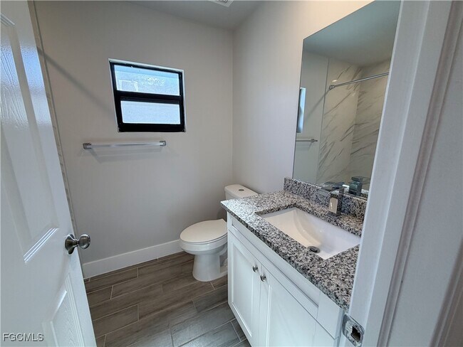 Building Photo - 3716 SW 16th Pl