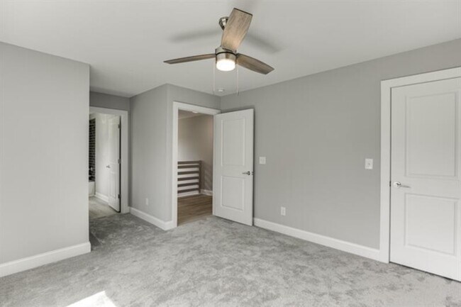 Building Photo - 1641 E Broad St