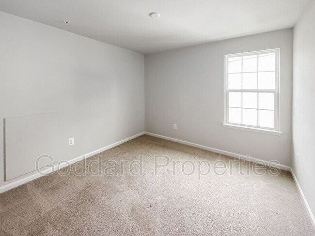 Building Photo - 7893 Jasons Landing Way