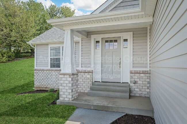 Building Photo - 3038 Boschertown Rd