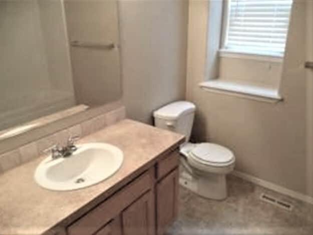 Building Photo - 16714 Bayou Way