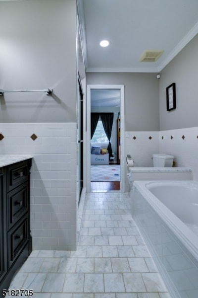 Building Photo - 78 Canterbury Rd