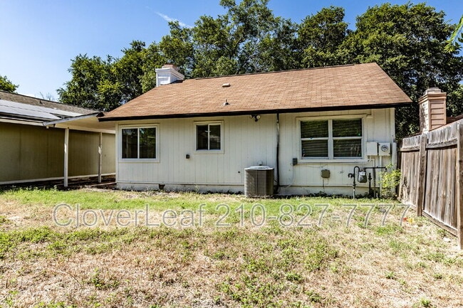 Building Photo - 9631 Ivy Bend St