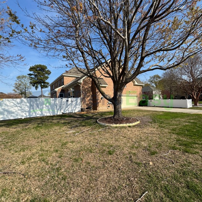 Building Photo - 1325 Meggett Dr