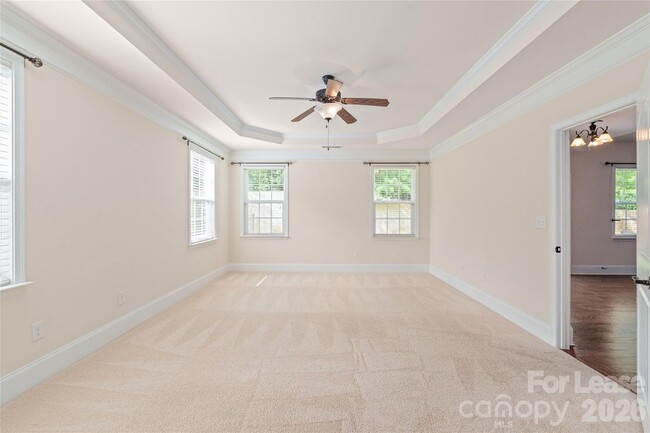 Building Photo - 3306 Carmel Rd