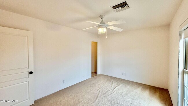 Building Photo - 8101 N 13th Pl