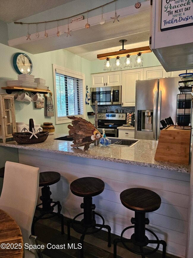 Building Photo - 8742 Lantana Ct