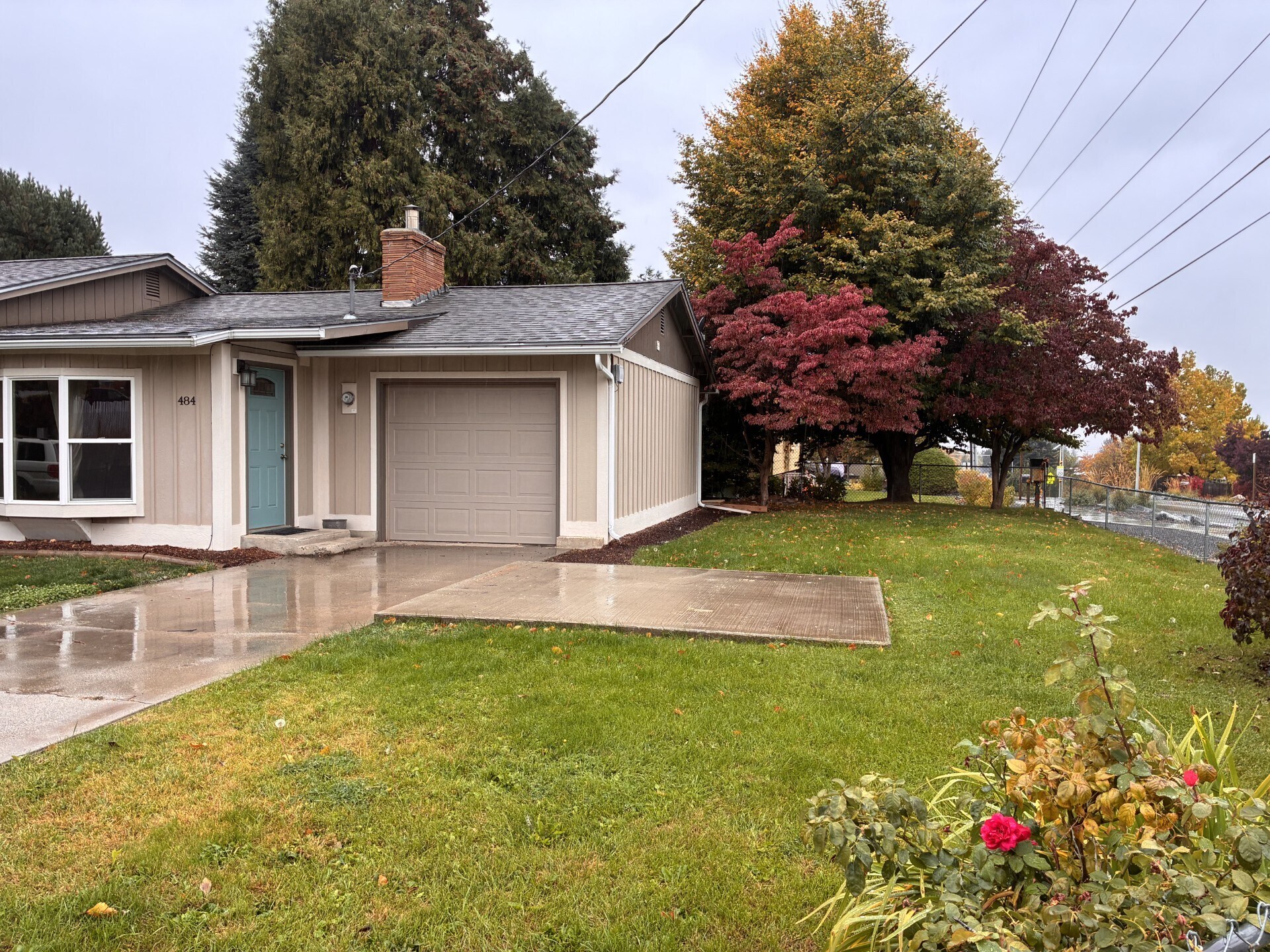 Building Photo - 484 N Kentucky Ave