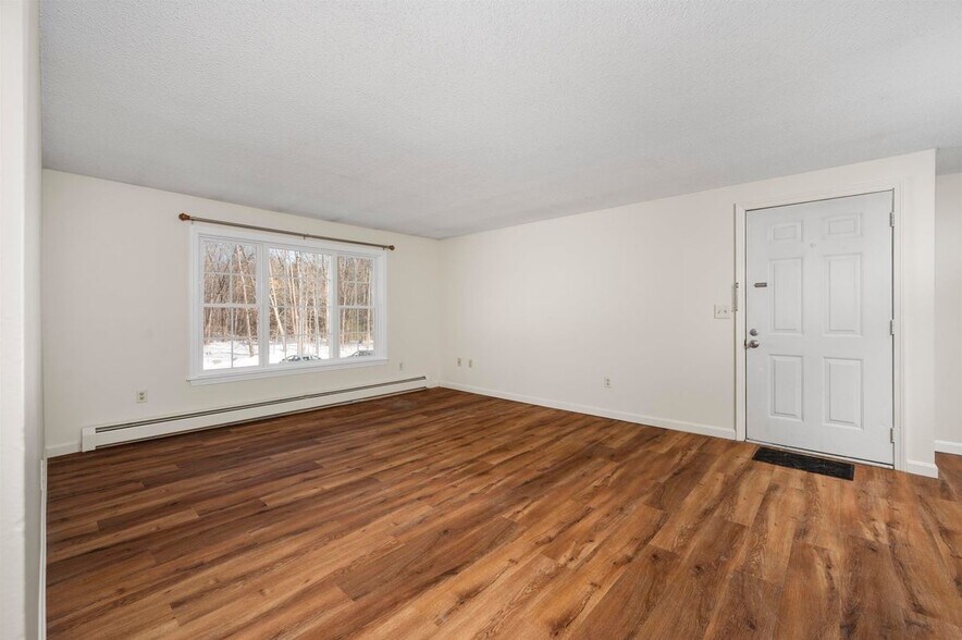 Building Photo - 50 Brookside Dr