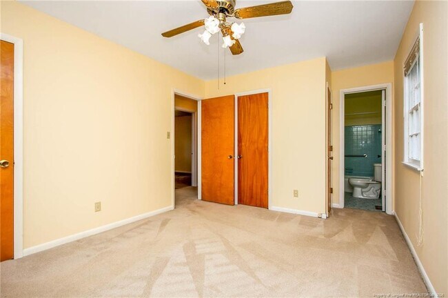 Building Photo - 4700 Friar Ave