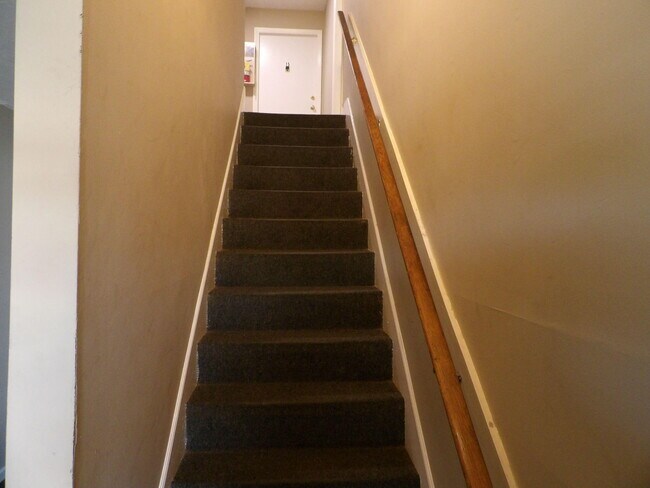 Building Photo - 434 Harrodswood Rd