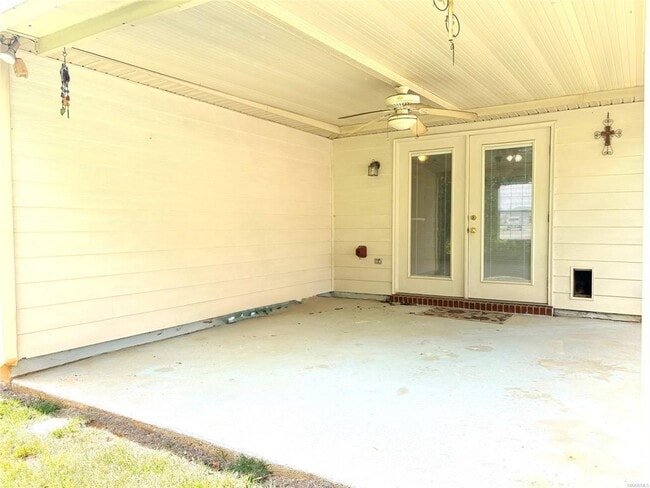 Building Photo - 1684 Hawthorne Ln