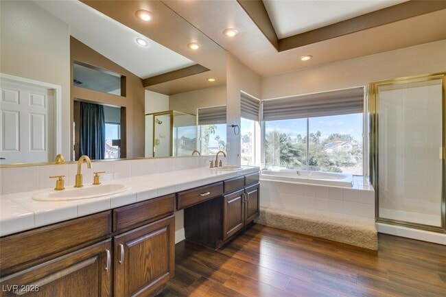 Building Photo - 54 Grossinger Ct