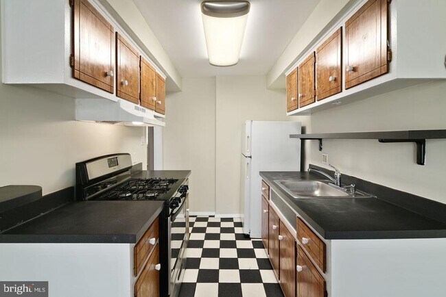 Building Photo - 3400 Ashfield Ln