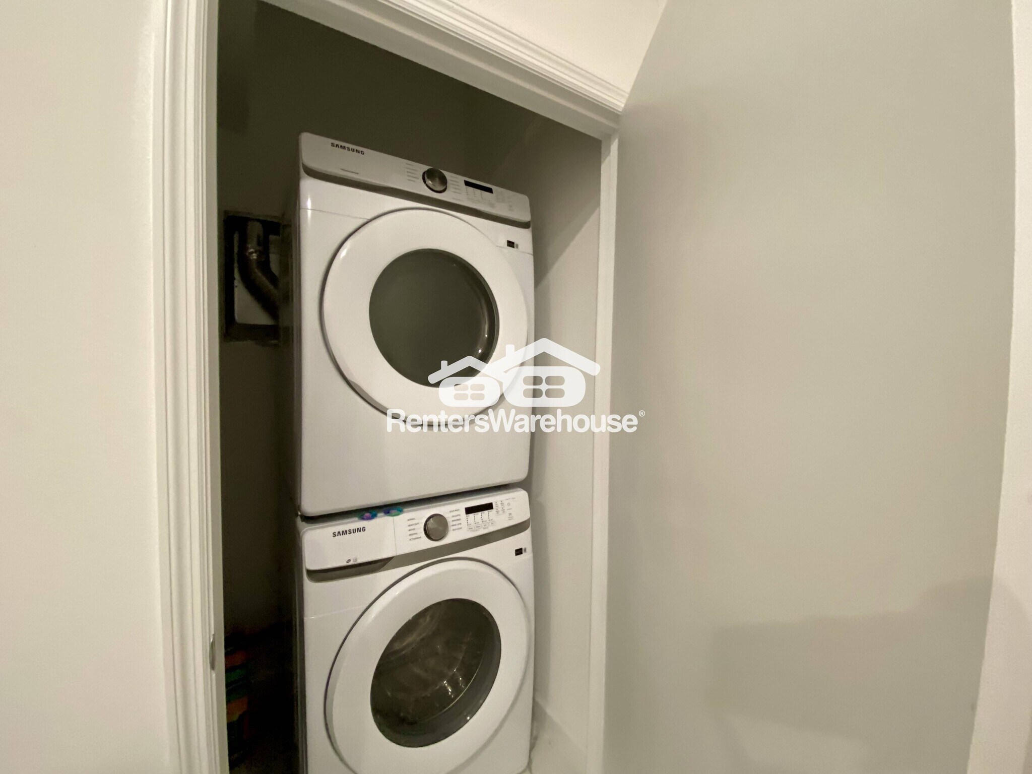 Building Photo - 620 Trikomo Dr