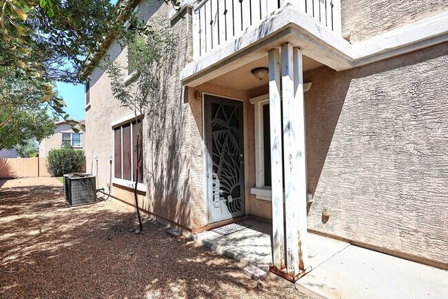 Building Photo - For Rent