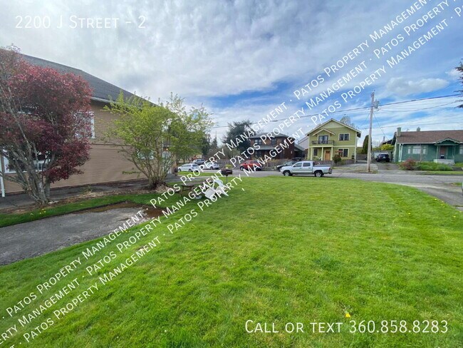 Building Photo - 2200 J St