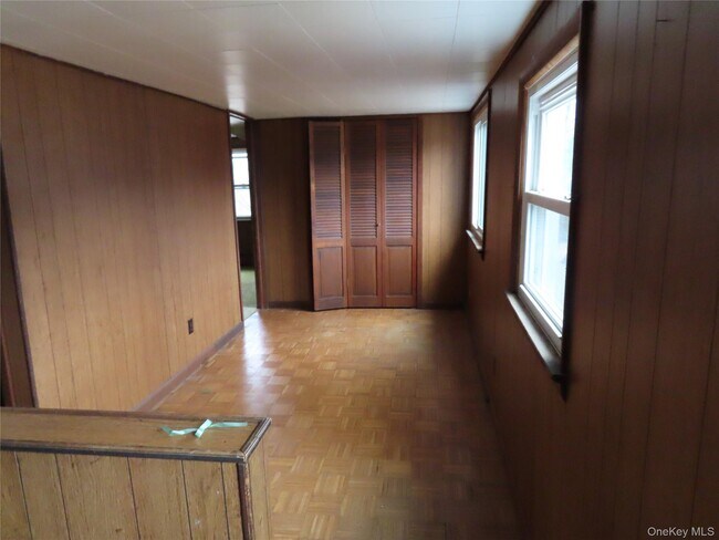 Building Photo - 3 Birch St