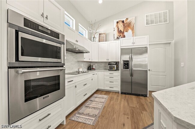 Building Photo - 1015 Tivoli Ln