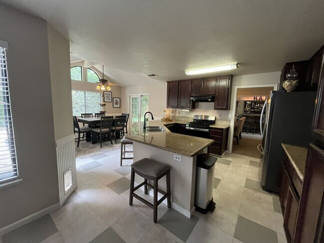 Building Photo - 434 Taggert Ct