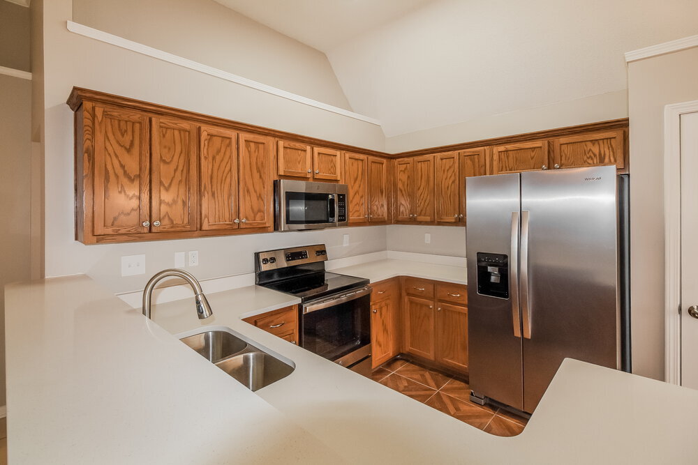 Building Photo - 4283 Ravenwood Park W