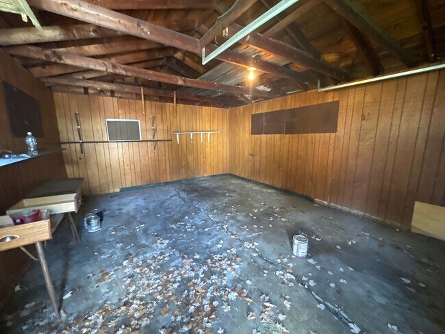 Building Photo - 3 bedroom house in Paducah