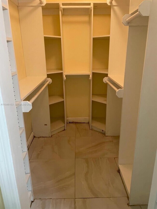 Building Photo - 14562 SW 172nd Ln