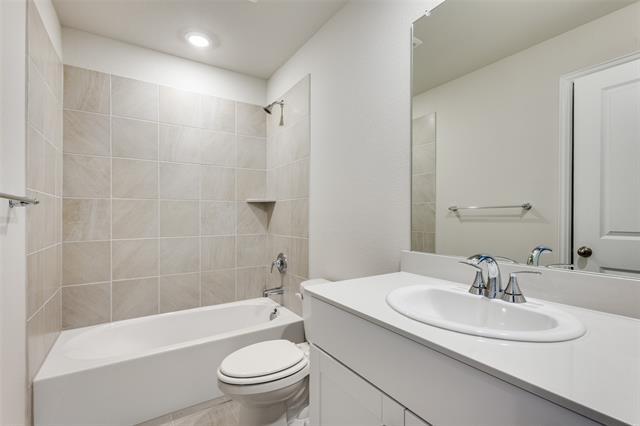 Building Photo - 513 Tidal Dr