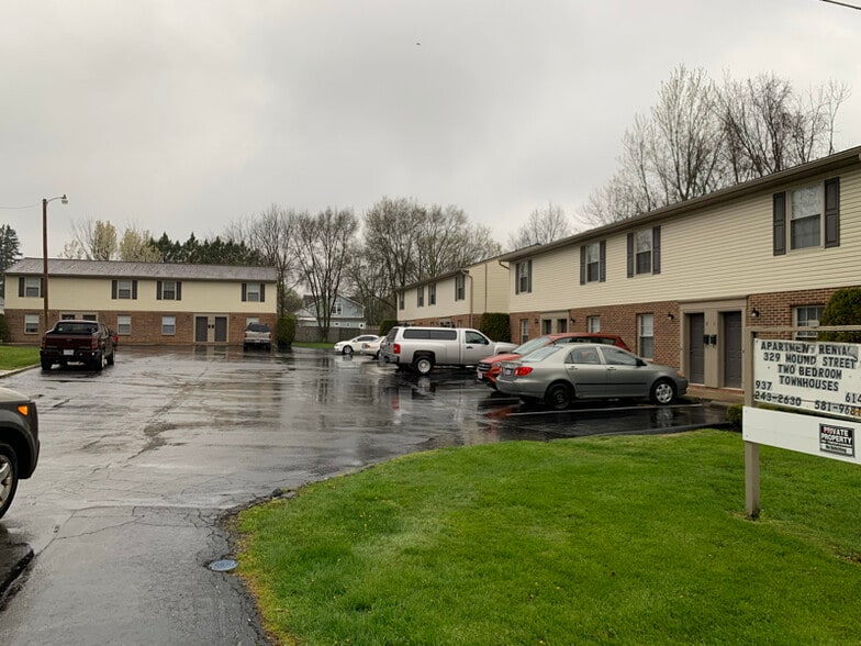 Building Photo - 329 Mound St